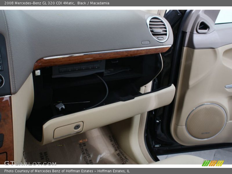 Black / Macadamia 2008 Mercedes-Benz GL 320 CDI 4Matic