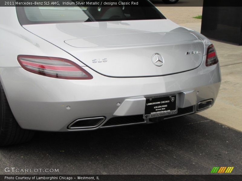 Iridium Silver Metallic / designo Classic Red 2011 Mercedes-Benz SLS AMG