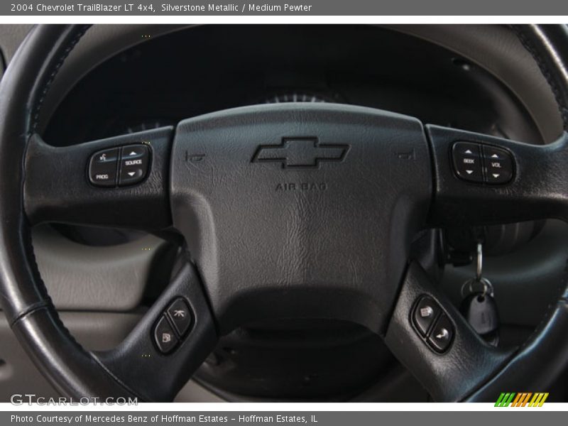 Silverstone Metallic / Medium Pewter 2004 Chevrolet TrailBlazer LT 4x4