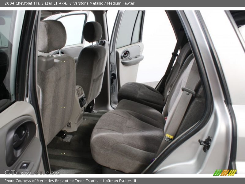 Silverstone Metallic / Medium Pewter 2004 Chevrolet TrailBlazer LT 4x4