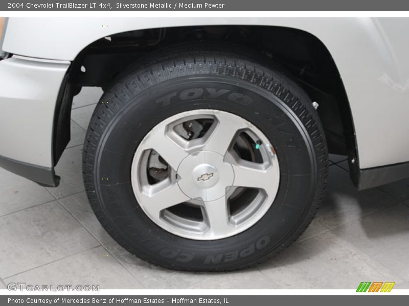 Silverstone Metallic / Medium Pewter 2004 Chevrolet TrailBlazer LT 4x4