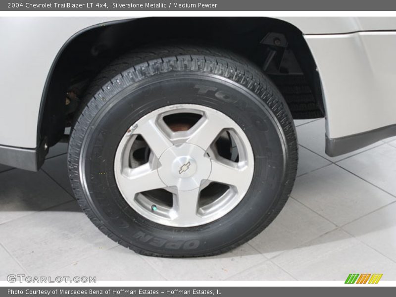 Silverstone Metallic / Medium Pewter 2004 Chevrolet TrailBlazer LT 4x4