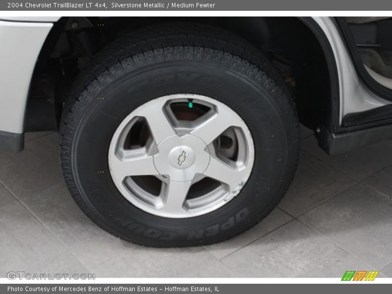 Silverstone Metallic / Medium Pewter 2004 Chevrolet TrailBlazer LT 4x4