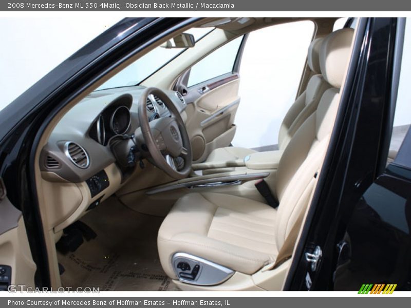 Obsidian Black Metallic / Macadamia 2008 Mercedes-Benz ML 550 4Matic