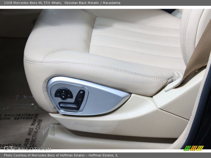 Obsidian Black Metallic / Macadamia 2008 Mercedes-Benz ML 550 4Matic