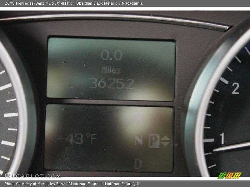 Obsidian Black Metallic / Macadamia 2008 Mercedes-Benz ML 550 4Matic