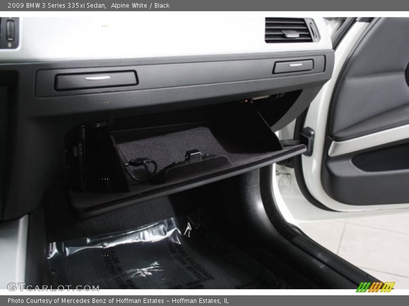Alpine White / Black 2009 BMW 3 Series 335xi Sedan