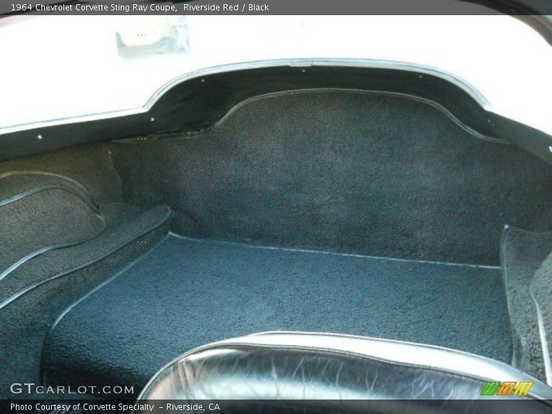 Carpeted rear storage - 1964 Chevrolet Corvette Sting Ray Coupe