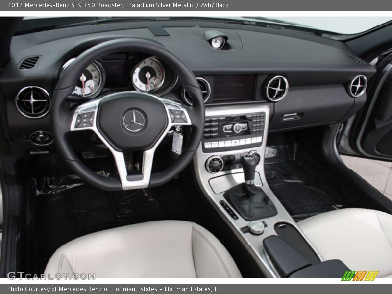 Dashboard of 2012 SLK 350 Roadster