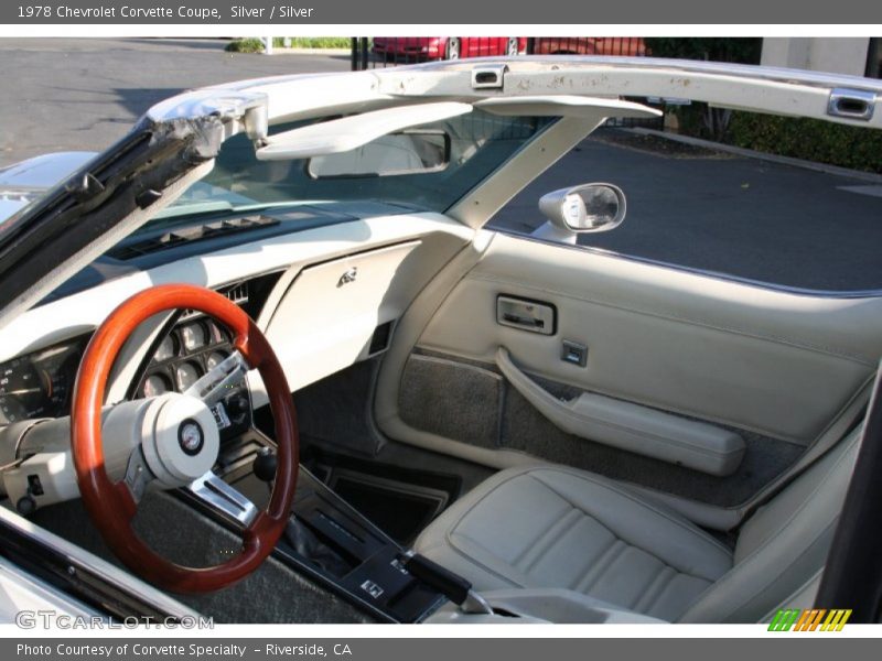  1978 Corvette Coupe Silver Interior