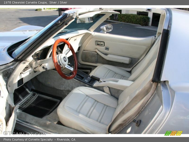  1978 Corvette Coupe Silver Interior