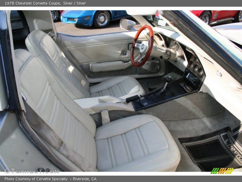  1978 Corvette Coupe Silver Interior