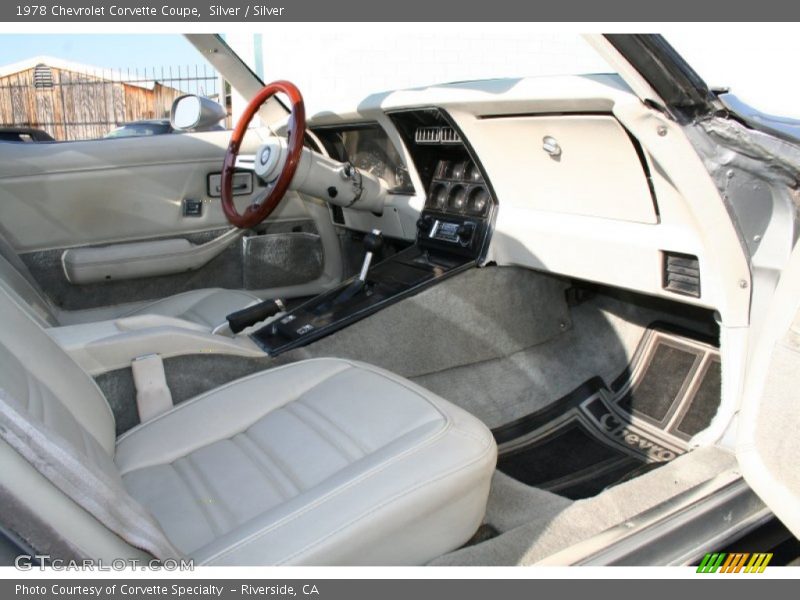  1978 Corvette Coupe Silver Interior