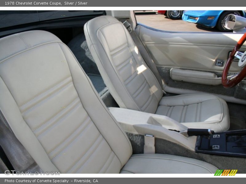  1978 Corvette Coupe Silver Interior