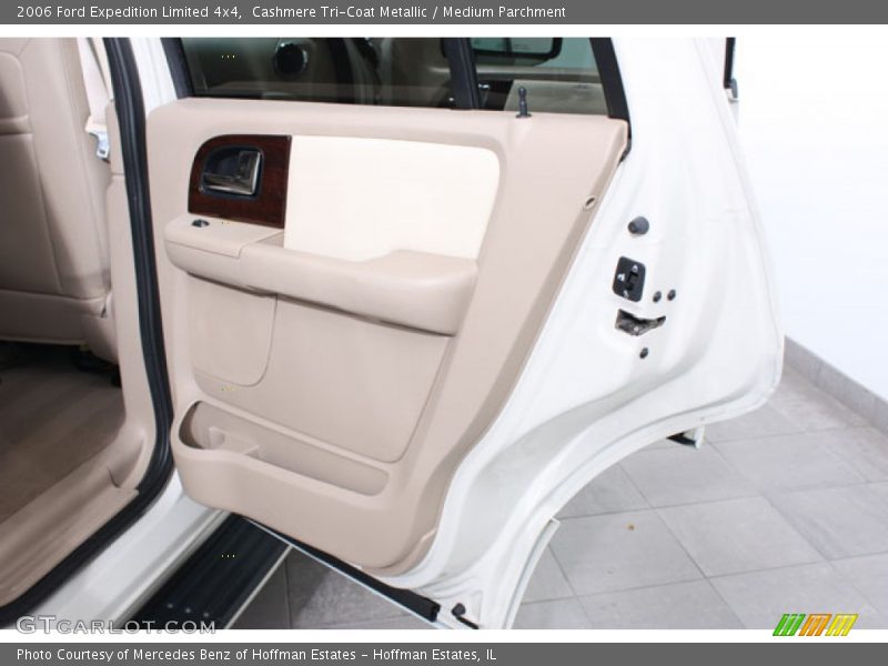 Cashmere Tri-Coat Metallic / Medium Parchment 2006 Ford Expedition Limited 4x4