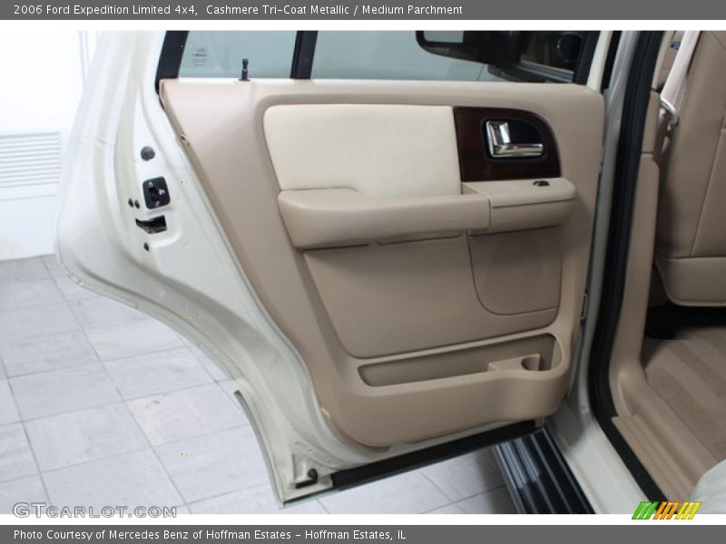 Cashmere Tri-Coat Metallic / Medium Parchment 2006 Ford Expedition Limited 4x4