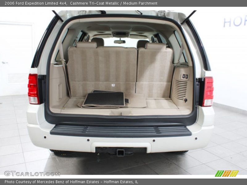 Cashmere Tri-Coat Metallic / Medium Parchment 2006 Ford Expedition Limited 4x4