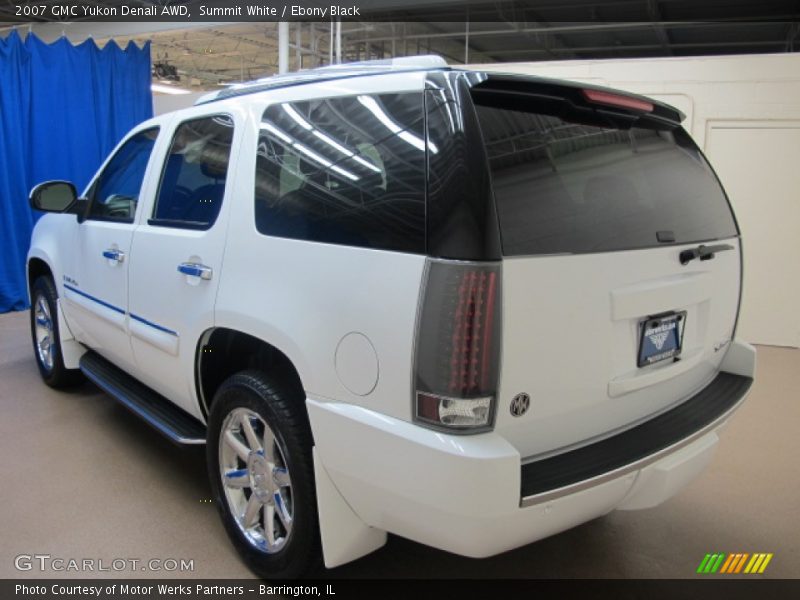 Summit White / Ebony Black 2007 GMC Yukon Denali AWD