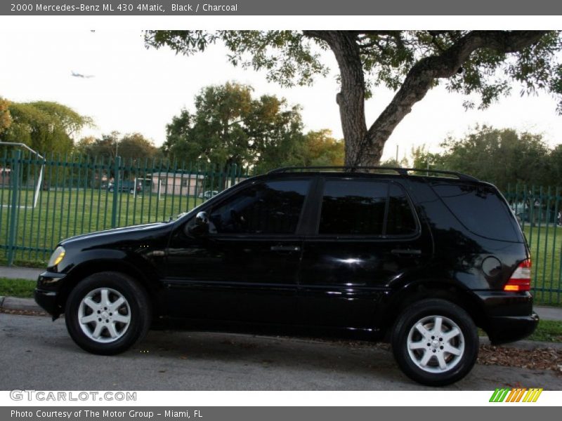 Black / Charcoal 2000 Mercedes-Benz ML 430 4Matic