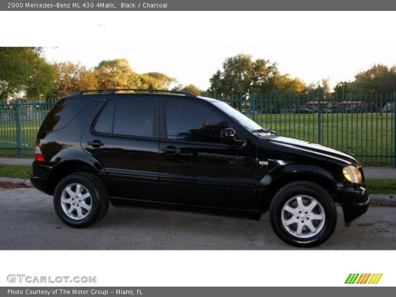 Black / Charcoal 2000 Mercedes-Benz ML 430 4Matic