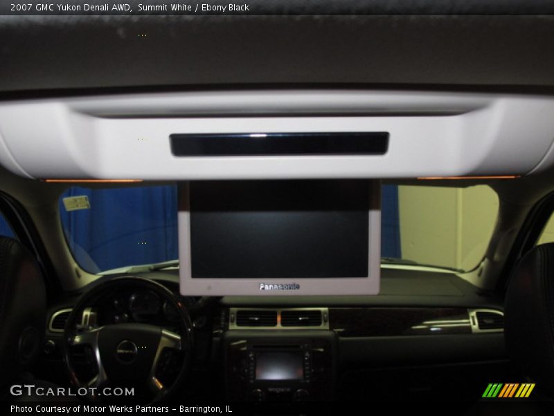 Summit White / Ebony Black 2007 GMC Yukon Denali AWD