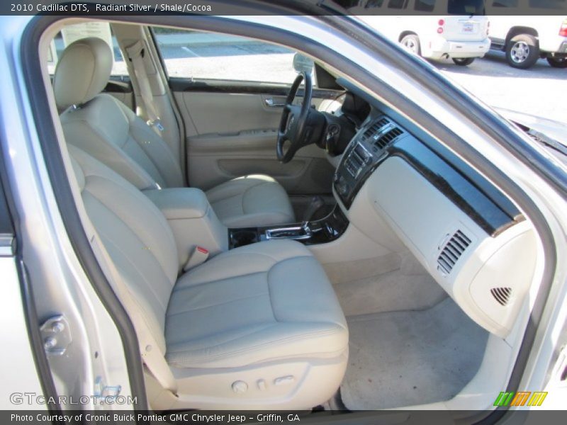 Radiant Silver / Shale/Cocoa 2010 Cadillac DTS