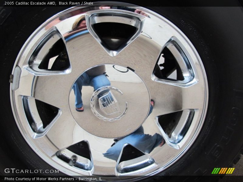 Black Raven / Shale 2005 Cadillac Escalade AWD