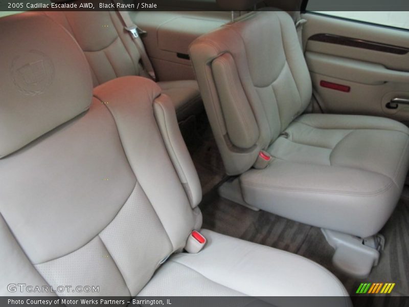 Black Raven / Shale 2005 Cadillac Escalade AWD