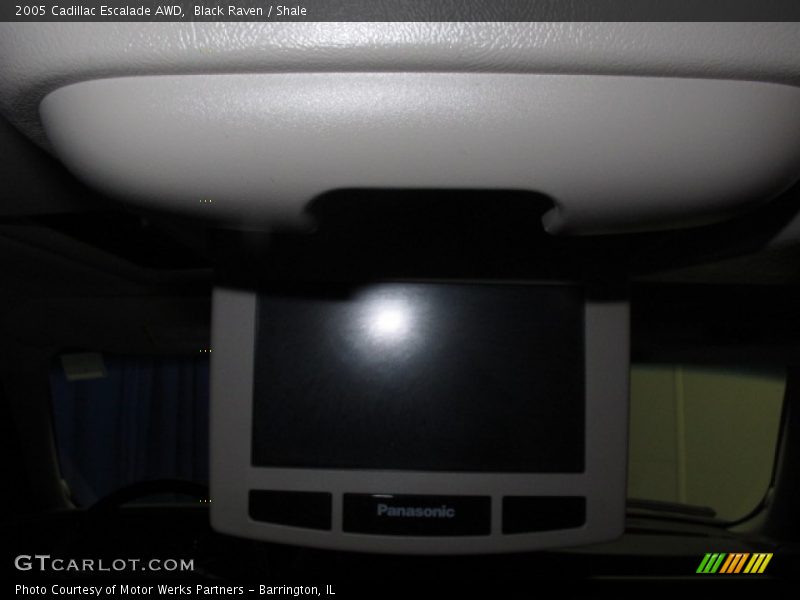 Black Raven / Shale 2005 Cadillac Escalade AWD