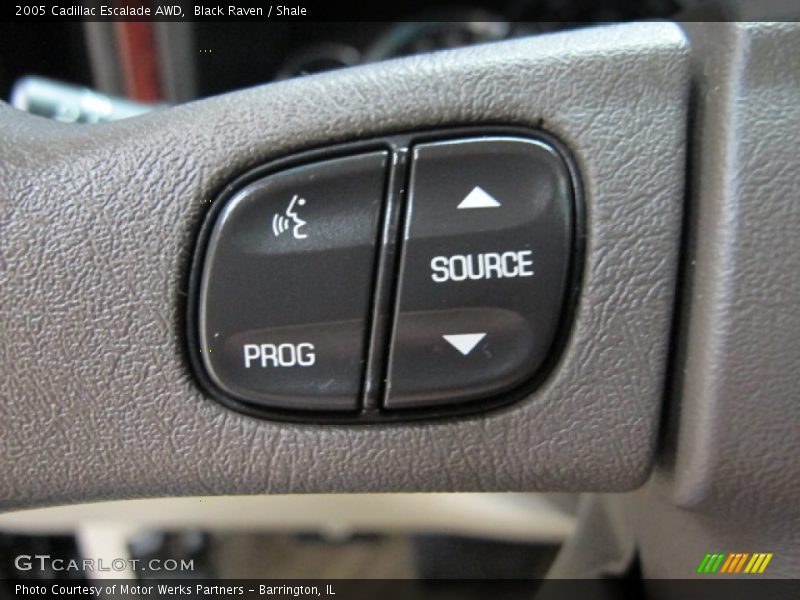 Black Raven / Shale 2005 Cadillac Escalade AWD