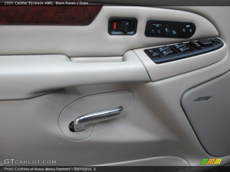 Black Raven / Shale 2005 Cadillac Escalade AWD