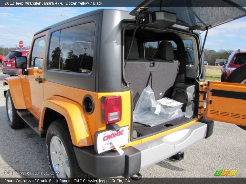 Dozer Yellow / Black 2012 Jeep Wrangler Sahara 4x4