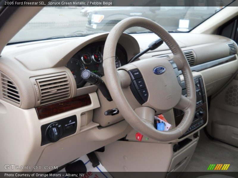 Spruce Green Metallic / Pebble Beige 2006 Ford Freestar SEL