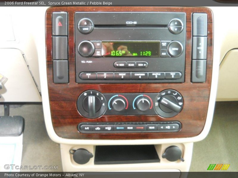 Spruce Green Metallic / Pebble Beige 2006 Ford Freestar SEL