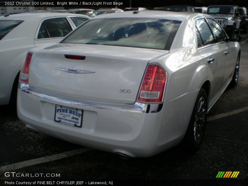 Bright White / Black/Light Frost Beige 2012 Chrysler 300 Limited