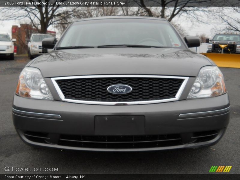 Dark Shadow Grey Metallic / Shale Grey 2005 Ford Five Hundred SE