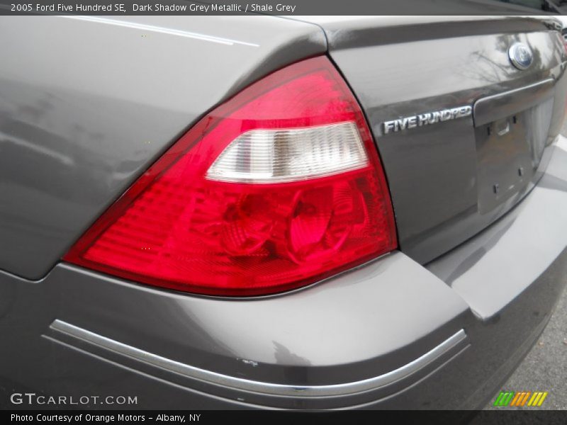 Dark Shadow Grey Metallic / Shale Grey 2005 Ford Five Hundred SE