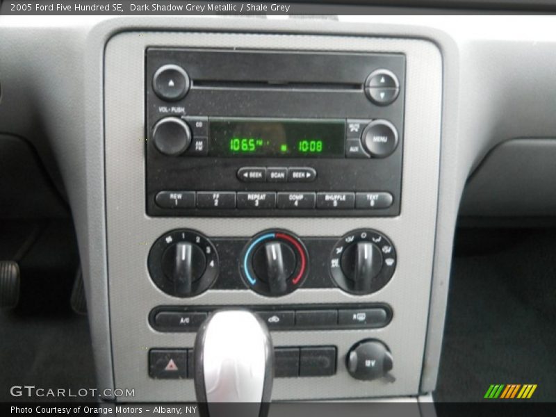 Dark Shadow Grey Metallic / Shale Grey 2005 Ford Five Hundred SE