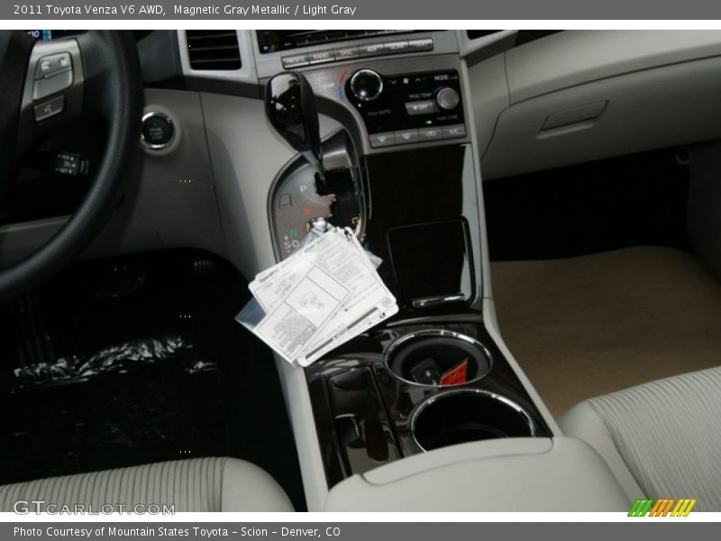 Magnetic Gray Metallic / Light Gray 2011 Toyota Venza V6 AWD