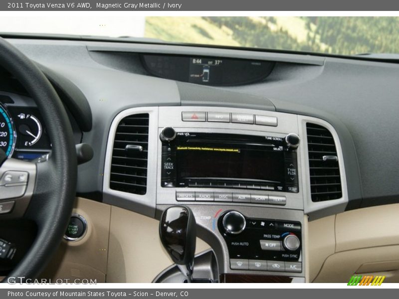 Magnetic Gray Metallic / Ivory 2011 Toyota Venza V6 AWD