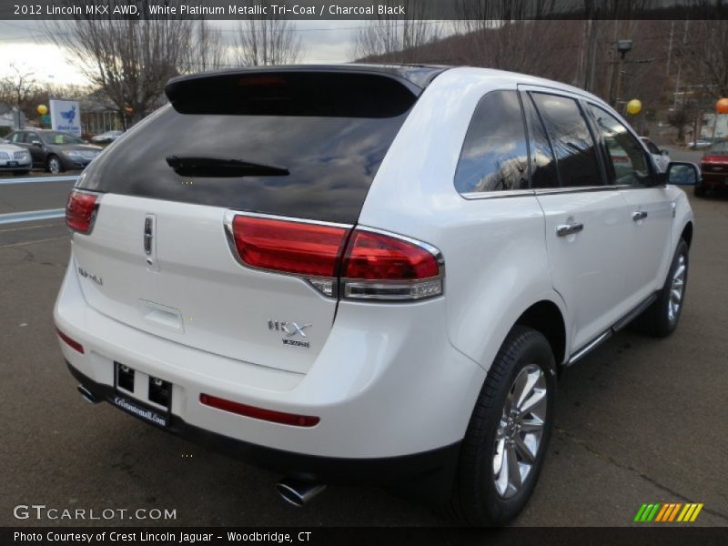 White Platinum Metallic Tri-Coat / Charcoal Black 2012 Lincoln MKX AWD