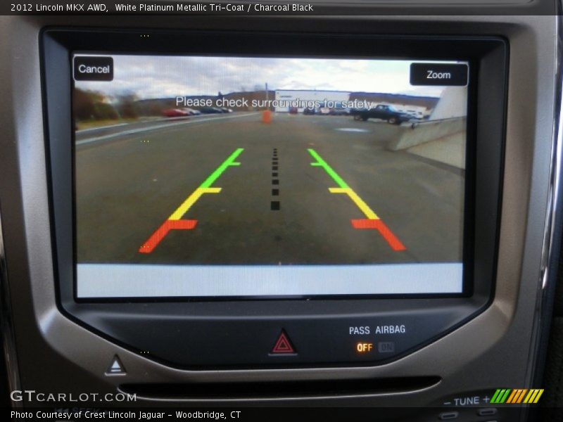 White Platinum Metallic Tri-Coat / Charcoal Black 2012 Lincoln MKX AWD