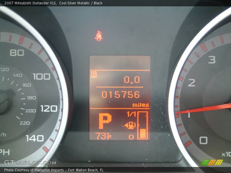 Cool Silver Metallic / Black 2007 Mitsubishi Outlander XLS