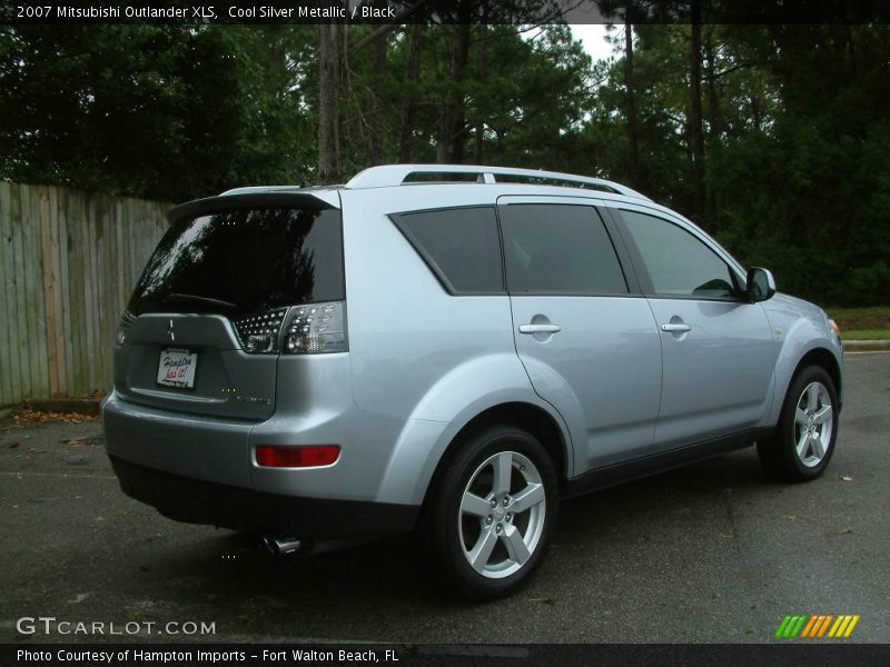 Cool Silver Metallic / Black 2007 Mitsubishi Outlander XLS