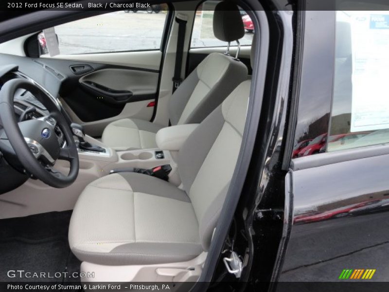 Black / Charcoal Black 2012 Ford Focus SE Sedan