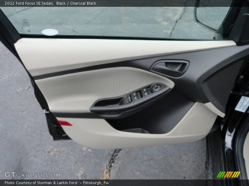 Black / Charcoal Black 2012 Ford Focus SE Sedan