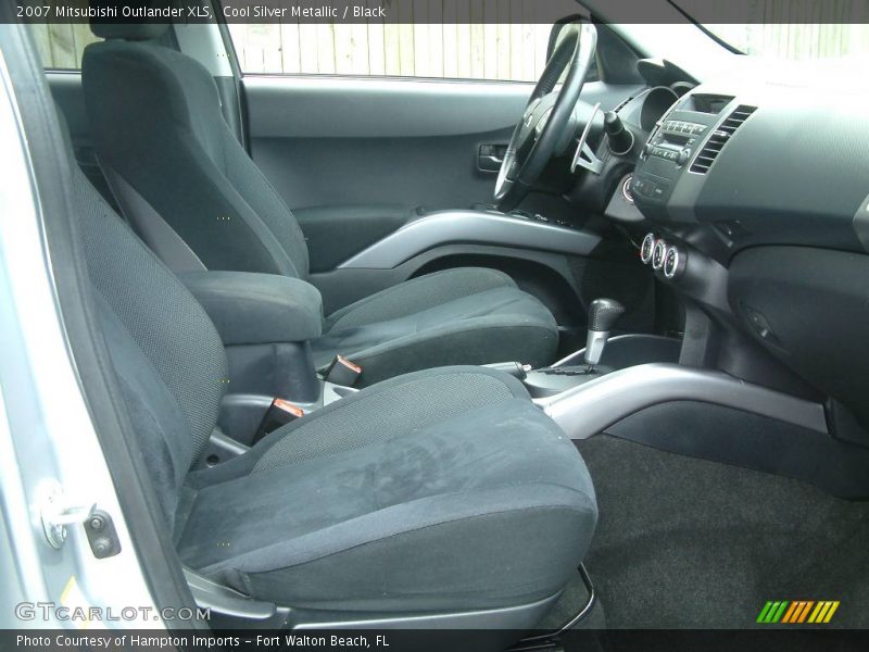 Cool Silver Metallic / Black 2007 Mitsubishi Outlander XLS
