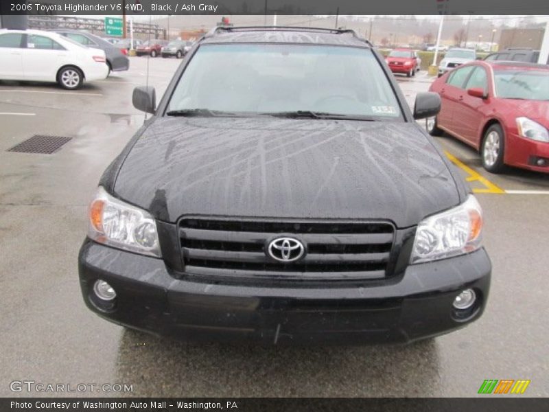 Black / Ash Gray 2006 Toyota Highlander V6 4WD