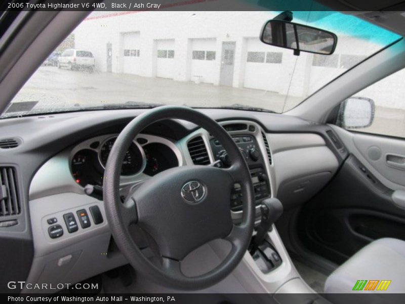 Black / Ash Gray 2006 Toyota Highlander V6 4WD