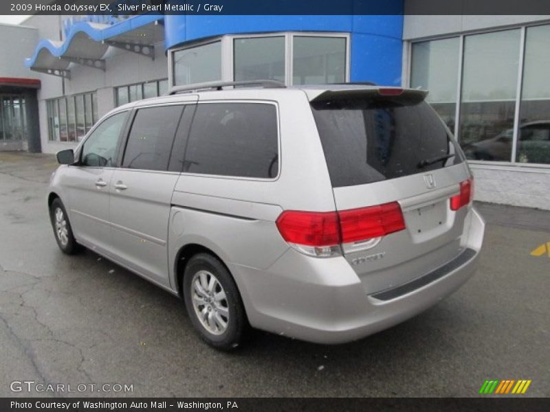 Silver Pearl Metallic / Gray 2009 Honda Odyssey EX